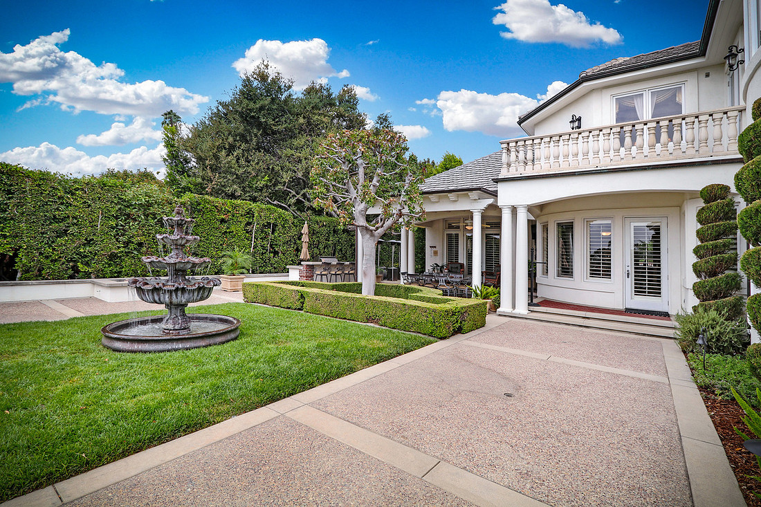 Real Estate Photography | 711 N Banna Ave-Glendora | Kasi Liz The real Estate Photographer