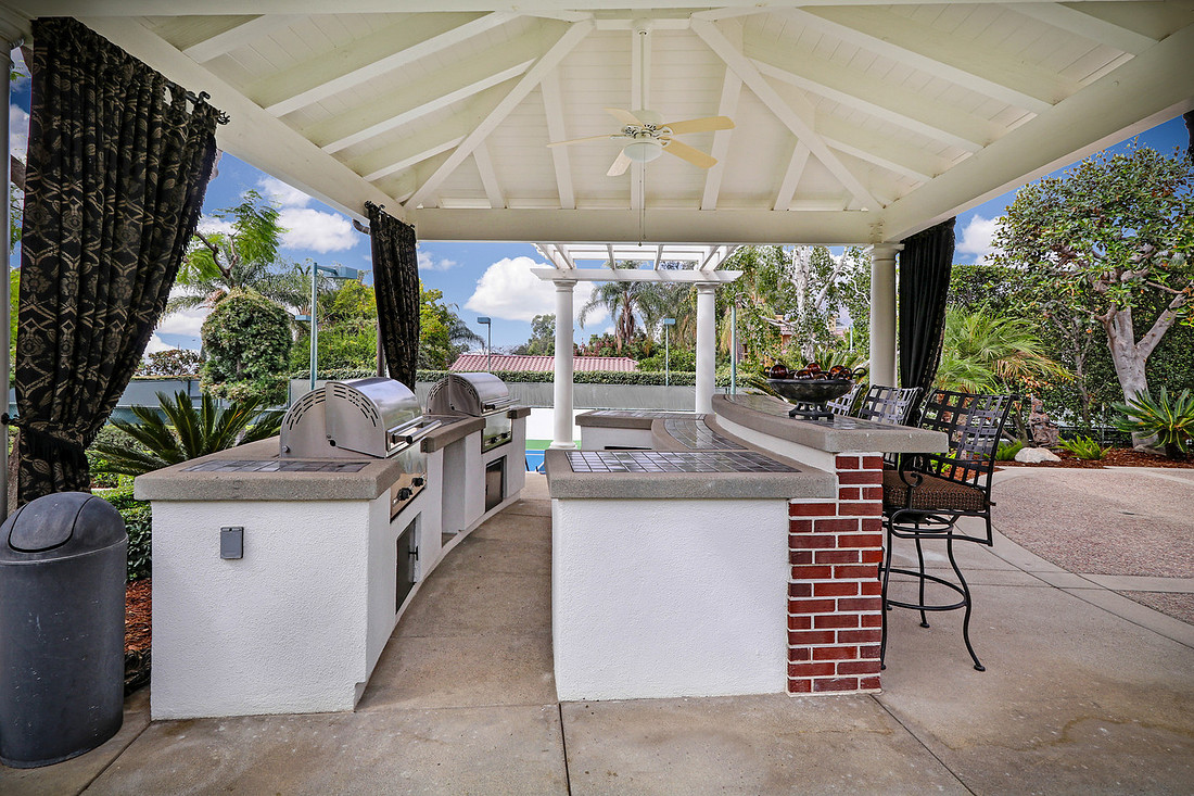 Real Estate Photography | 711 N Banna Ave-Glendora | Kasi Liz The real Estate Photographer