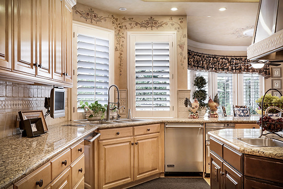 Real Estate Photography | 711 N Banna Ave-Glendora | Kasi Liz The real Estate Photographer