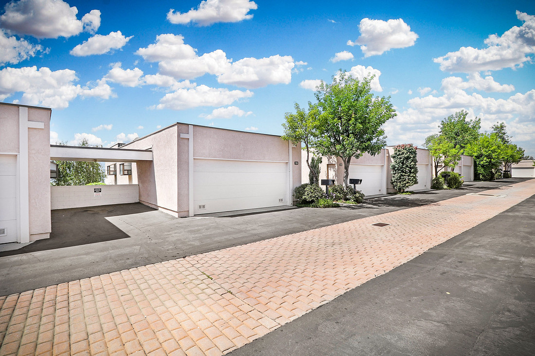 Real Estate Photography | 786 Portola Terrace-LA 90042 | Kasi Liz The Real Estate Photographer