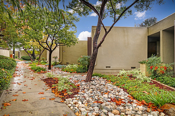 Real Estate Photography | 898 Temple Terrace 325-Los Angeles-90042 | Kasi Liz The Real Estate Photographer