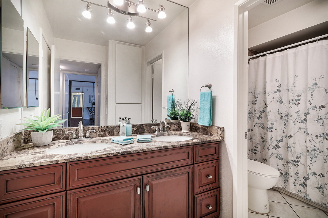 Real Estate Photography | 898 Temple Terrace 325-Los Angeles-90042 | Kasi Liz The Real Estate Photographer