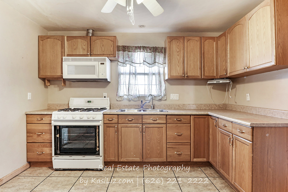 Real Estate Photography | 935 S Main Street-Pomona-91766 | Kasi Liz The Real Estate Photographer