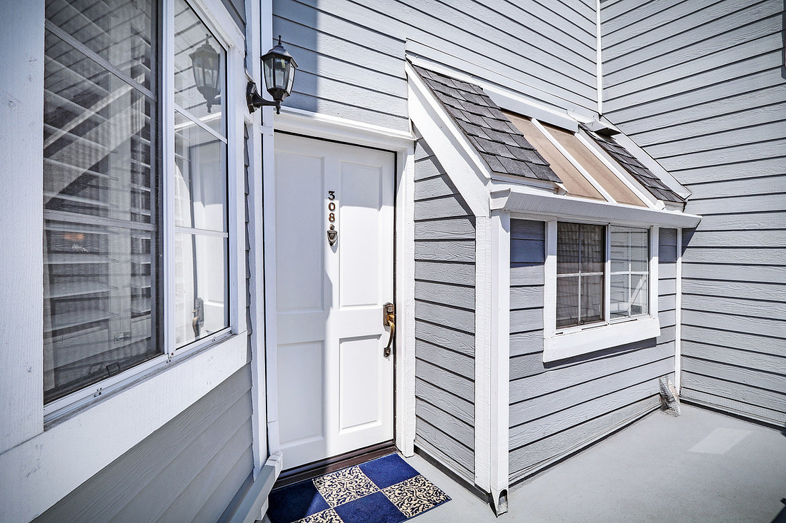 Real Estate Photography | 1097 Blanche Street 308-Pasadena | Kasi Liz The Real Estate Photographer