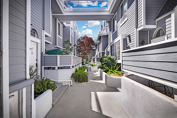 Real Estate Photography | 1097 Blanche Street 308-Pasadena | Kasi Liz The Real Estate Photographer