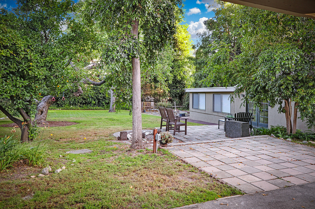 Real Estate Photography | 1106 E Topeka-Pasadena | Kasi Liz The Real Estate Photographer