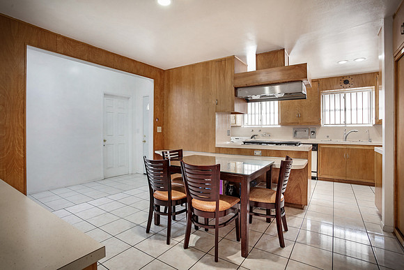 Real Estate Photography | 1112 S El Molino Street-Alhambra-91801 | Kasi Liz Real Estate Photographer