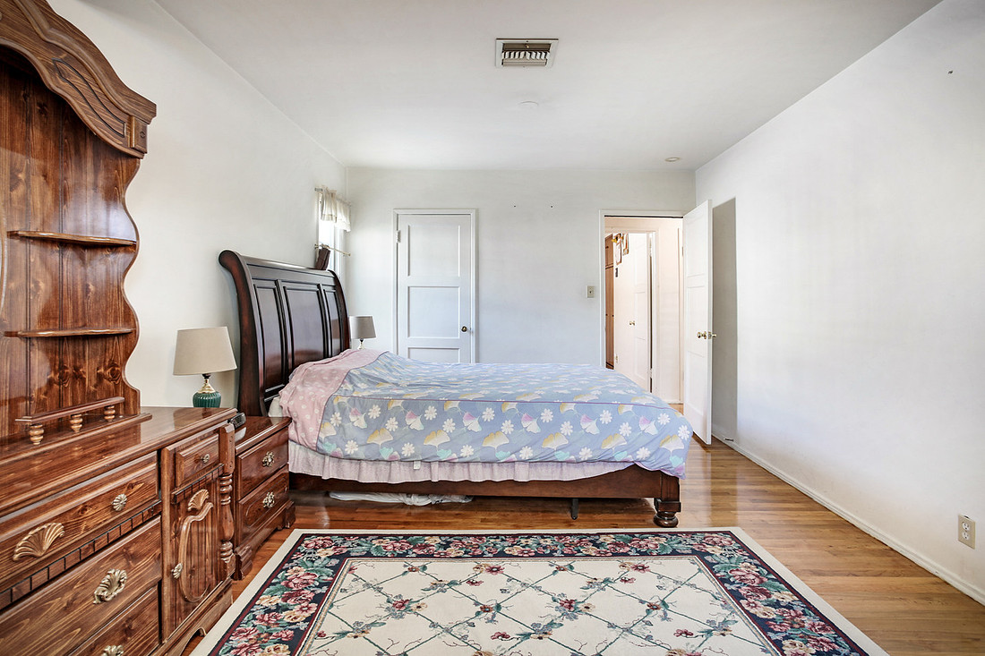 Real Estate Photography | 1112 S El Molino Street-Alhambra-91801 | Kasi Liz Real Estate Photographer