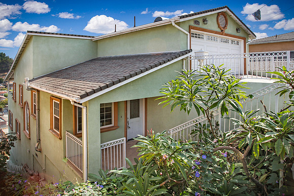 Real Estate Photography | 1226 N Bonnie Beach Pl-LA 90023 | Kasi Liz The Real Estate Photographer