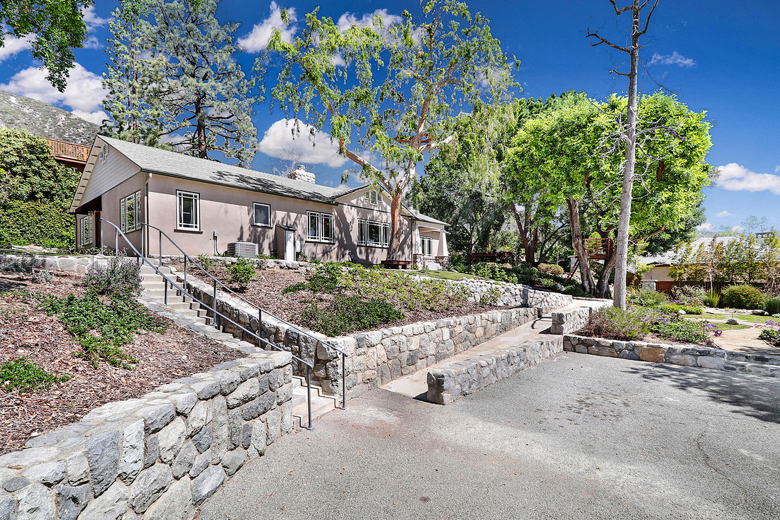 Real Estate Photography | 2225 N Santa Anita Ave-Sierra Madre  | Kasi Liz The Real Estate Photographer