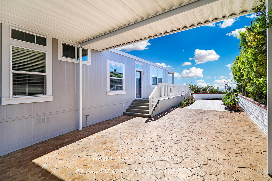 Real Estate Photography |2275 W 25th Street 75-San Pedro | Kasi Liz The Real Estate Photographer
