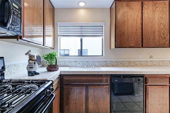 Real Estate Photography | 2450 E Del Mar Blvd 29-Pasadena 91107 | Kasi Liz The Real Estate Photographer