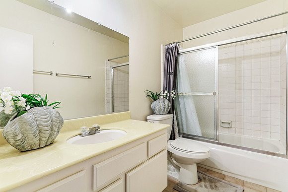 Real Estate Photography | 2450 E Del Mar Blvd 29-Pasadena 91107 | Kasi Liz The Real Estate Photographer