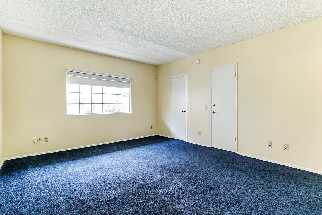 Real Estate Photography | 2450 E Del Mar Blvd 29-Pasadena 91107 | Kasi Liz The Real Estate Photographer