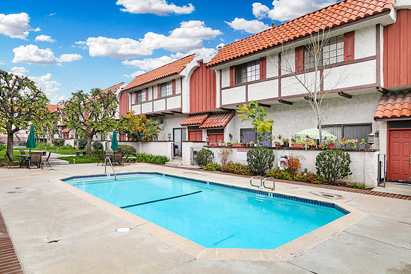 Real Estate Photography | 2450 E Del Mar Blvd 29-Pasadena 91107 | Kasi Liz The Real Estate Photographer