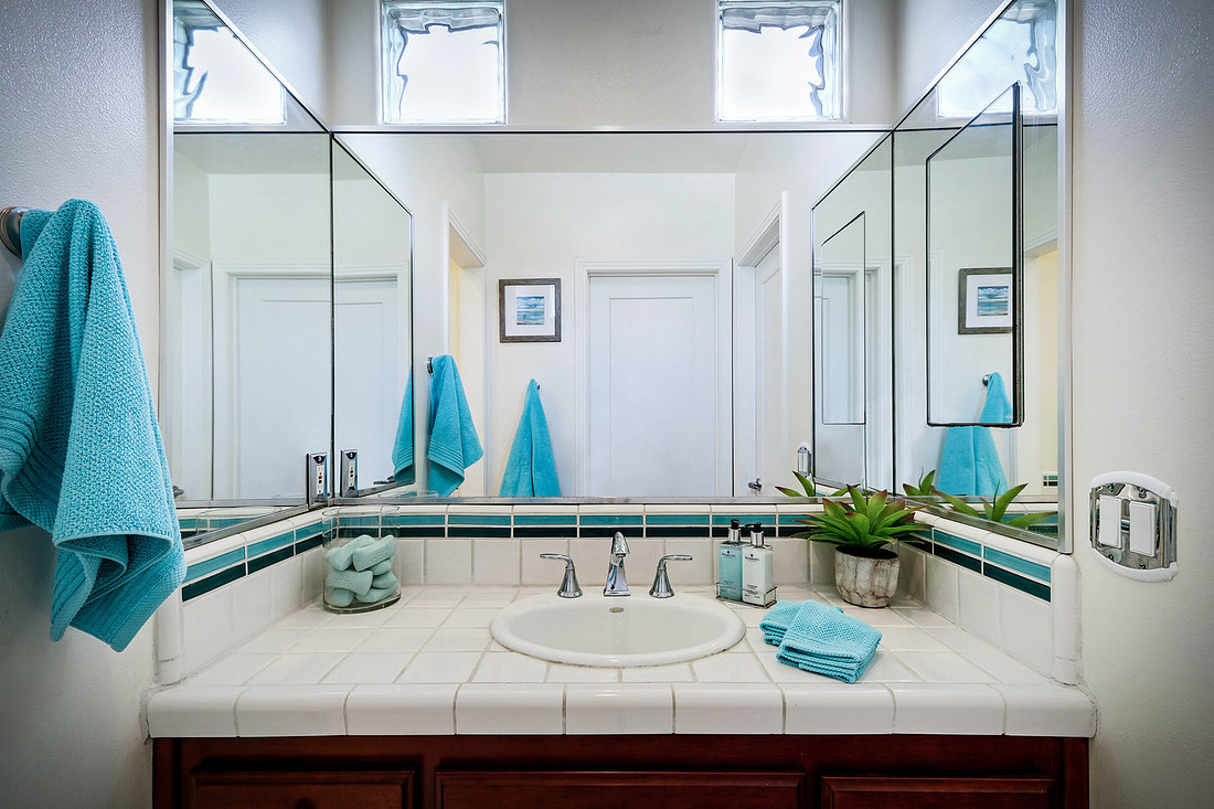 Real Estate Photography | 2716 Highland Ave-Manhattan Beach | Kasi Liz The Real Estate Photographer
