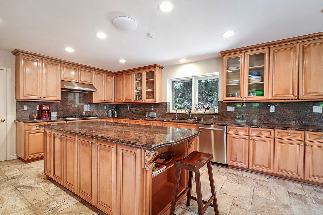 Real Estate Photographer | 4069 Hampstead Rd-La Canada Flintridge-91011 | Kasi Liz Real Estate Photography