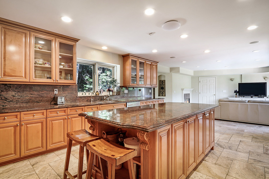 Real Estate Photographer | 4069 Hampstead Rd-La Canada Flintridge-91011 | Kasi Liz Real Estate Photography