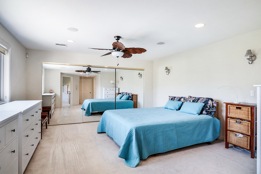 Real Estate Photographer | 4069 Hampstead Rd-La Canada Flintridge-91011 | Kasi Liz Real Estate Photography