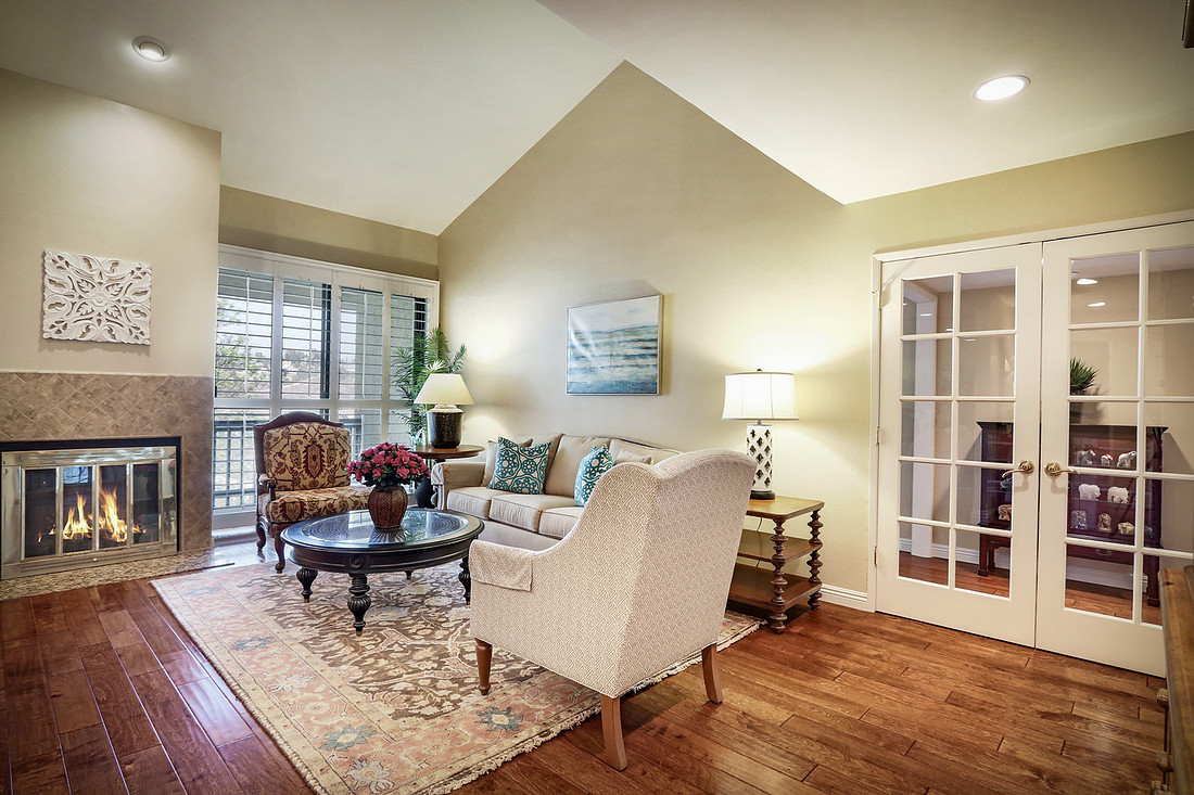 Real Estate Photography | 4080 Via Marisol 327-Los Angeles | Kasi Liz The Real Estate Photographer
