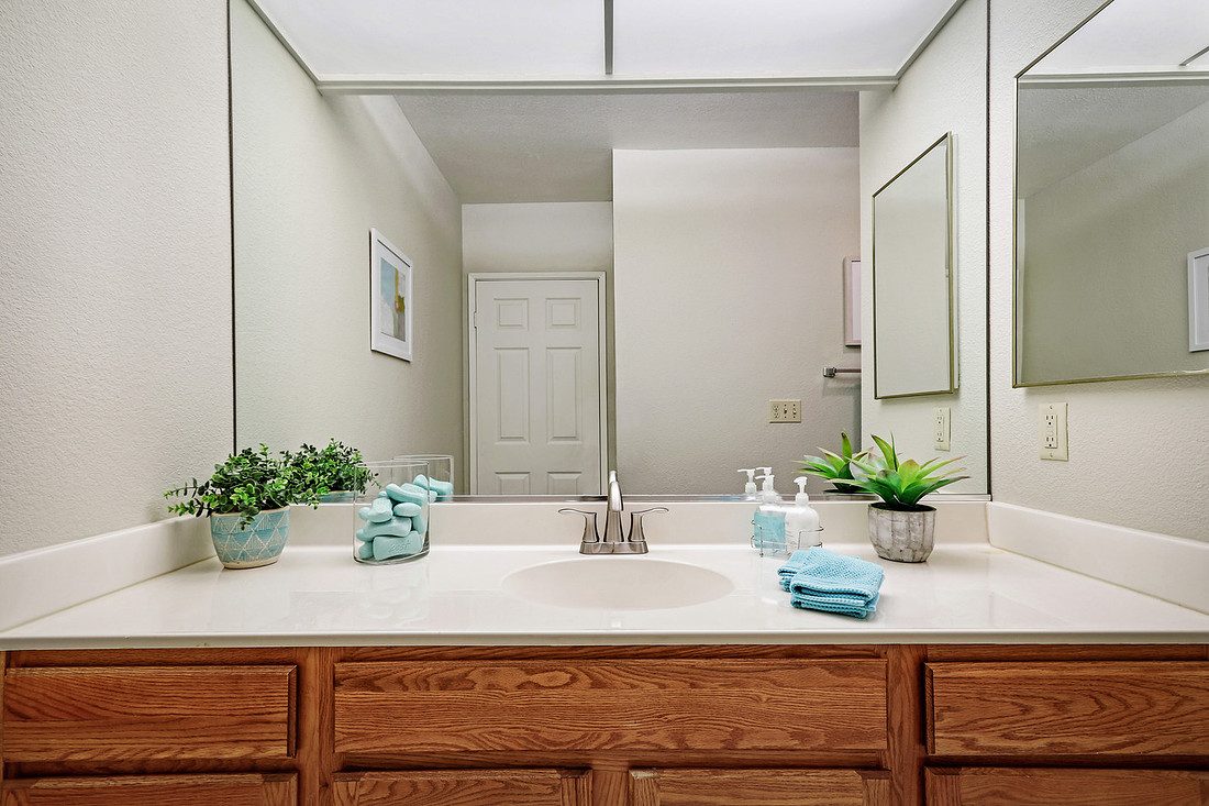 Real Estate Photography | 4225 Via Arbolada 593-Los Angeles | Kasi Liz The Real Estate Photographer