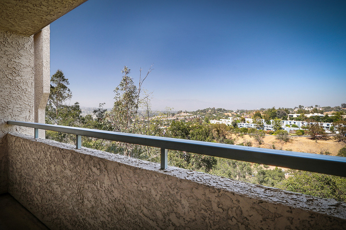 Real Estate Photography | 4275 Via Arbolada 211-Monterey Hills | Kasi Liz The Real Estate Photographer