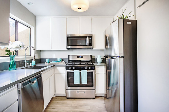 Real Estate Photography | 4840 Via Colina-LA 90042 | Kasi Liz The Real Estate Photographer