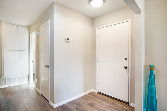 Real Estate Photography | 4840 Via Colina-LA 90042 | Kasi Liz The Real Estate Photographer