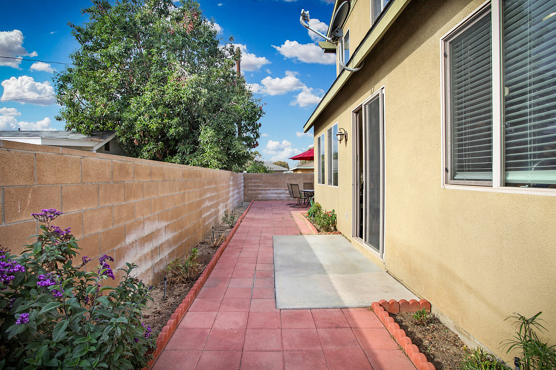 Real Estate Photography | 5015 Farago Ave-Temple City | Kasi Liz The Real Estate Photographer