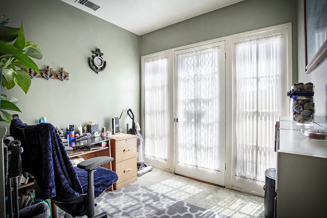 Real Estate Photography | 5846 Dunrobin Ave-Lakewood | Kasi Liz The Real Estate Photographer