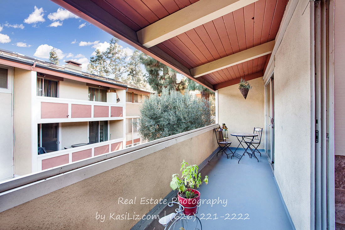 Real Estate Photography | 6435 Green Valley Circle 312-Culver City | Kasi Liz The Real Estate Photographer