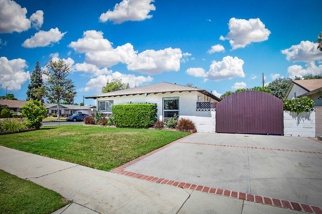 Real Estate Photography  | 7631 Capistrano Ave-Canoga Park-91304 | Kasi Liz The Real Estate Photographer