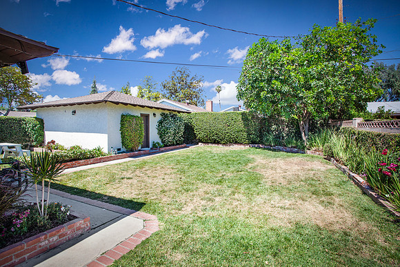 Real Estate Photography  | 7631 Capistrano Ave-Canoga Park-91304 | Kasi Liz The Real Estate Photographer