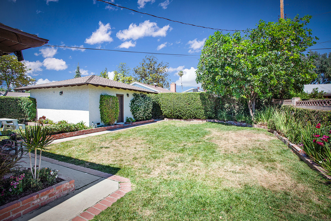 Real Estate Photography  | 7631 Capistrano Ave-Canoga Park-91304 | Kasi Liz The Real Estate Photographer