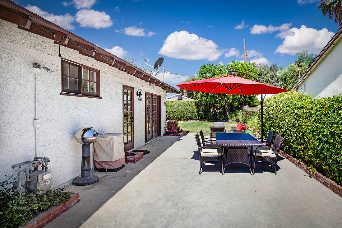 Real Estate Photography  | 7631 Capistrano Ave-Canoga Park-91304 | Kasi Liz The Real Estate Photographer