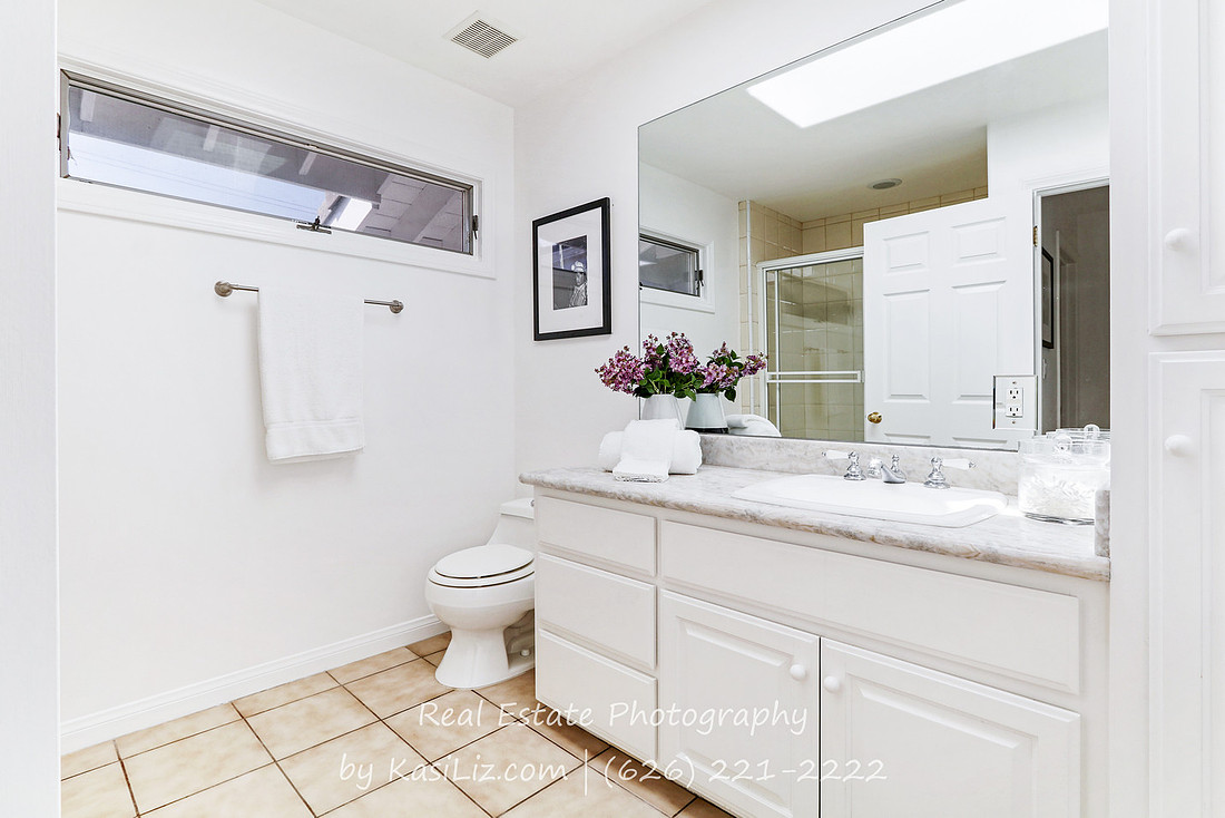 Real Estate Photography | 8033 Loyola Blvd-Westchester Los Angeles-90045 | Kasi Liz The Real Estate Photographer