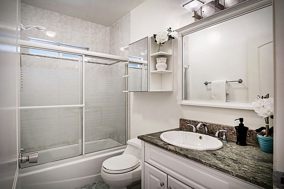 Real Estate Photography | 10034 Marnice Ave-Tujunga | Kasi Liz The Real Estate Photographer