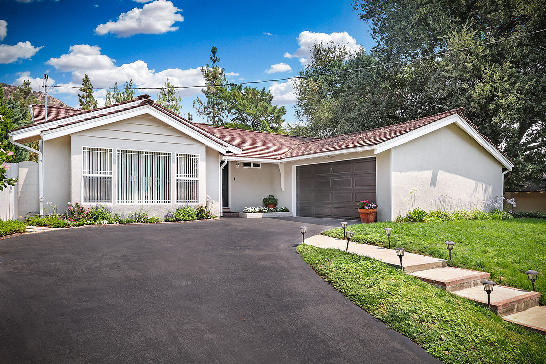 Real Estate Photography | 10034 Marnice Ave-Tujunga | Kasi Liz The Real Estate Photographer