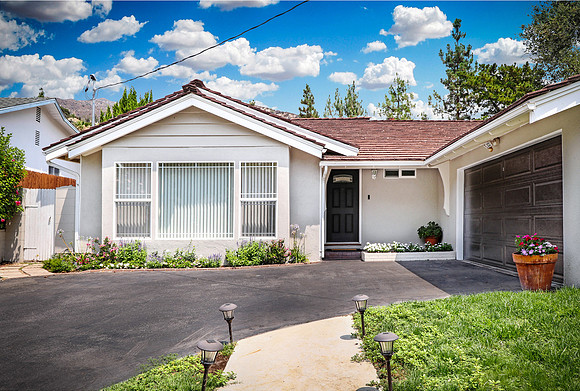 Real Estate Photography | 10034 Marnice Ave-Tujunga | Kasi Liz The Real Estate Photographer