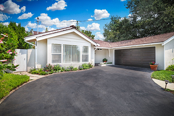 Real Estate Photography | 10034 Marnice Ave-Tujunga | Kasi Liz The Real Estate Photographer