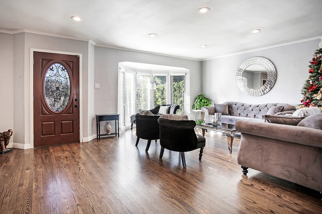 Real Estate Photography | 10916 Scoville Ave-Sunland 91040 | Kasi Liz The Real Estate Photographer