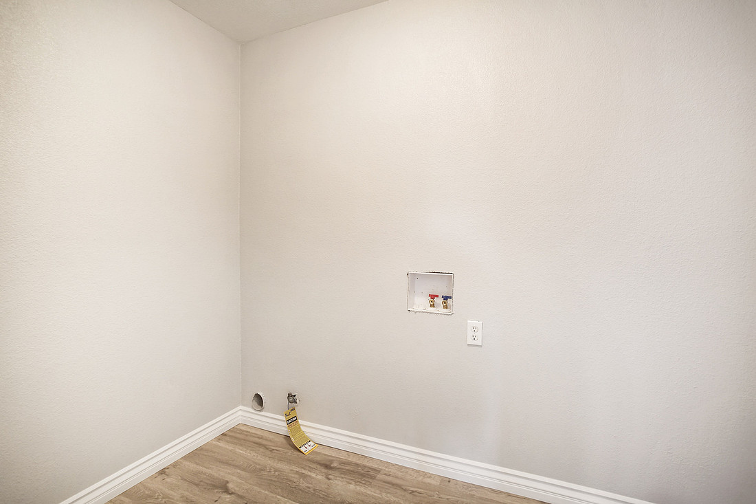 Real Estate Photography | 11154 Coalinga Ave-Montclair-91763 | Kasi Liz The Real Estate Photographer