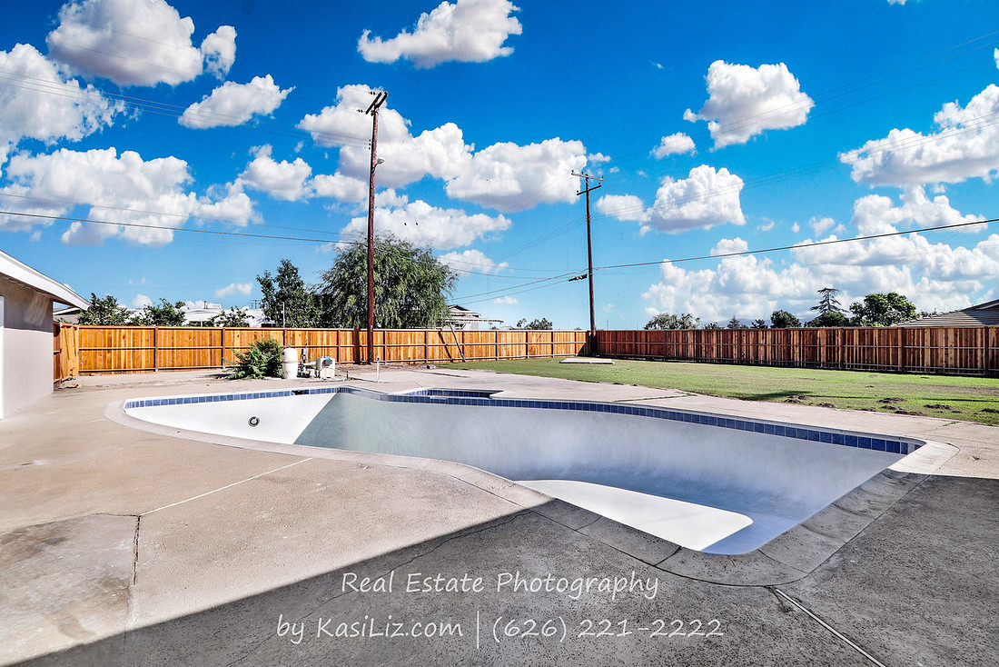 Real Estate Photography | 12785 Roswell Ave-Chino | Kasi Liz The Real Estate Photographer