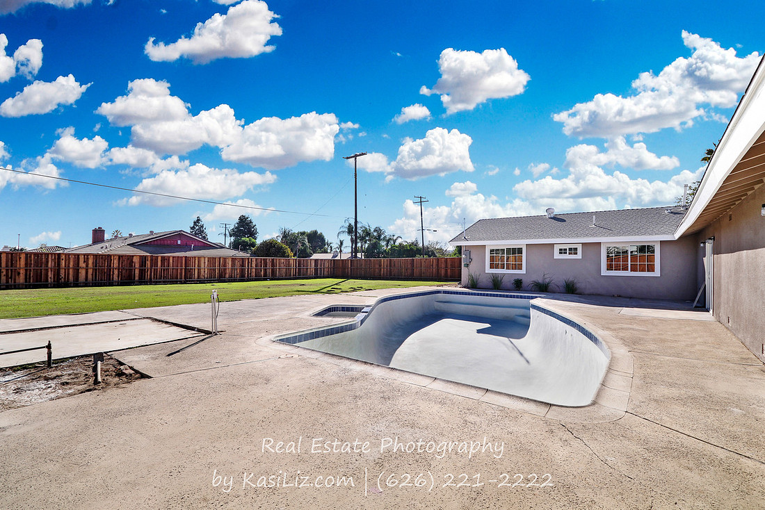 Real Estate Photography | 12785 Roswell Ave-Chino | Kasi Liz The Real Estate Photographer