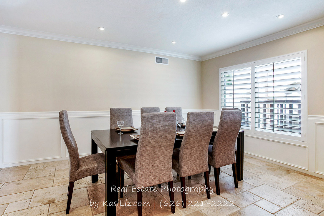 Real Estate Photographer | 24516 Indian Hill Ln-West Hills | Kasi Liz The Real Estate Photographer