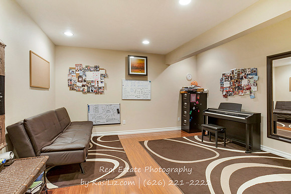 Real Estate Photographer | 24516 Indian Hill Ln-West Hills | Kasi Liz The Real Estate Photographer