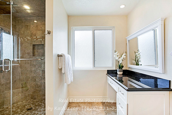 Real Estate Photographer | 24516 Indian Hill Ln-West Hills | Kasi Liz The Real Estate Photographer