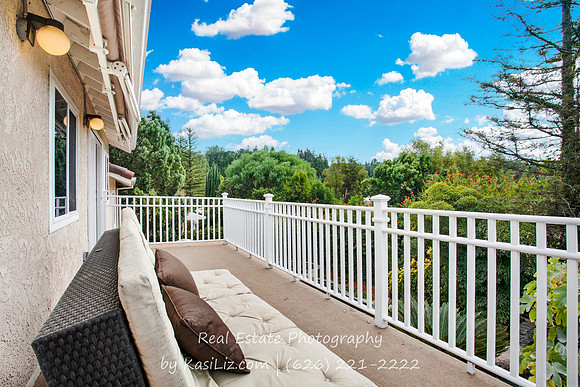 Real Estate Photographer | 24516 Indian Hill Ln-West Hills | Kasi Liz The Real Estate Photographer