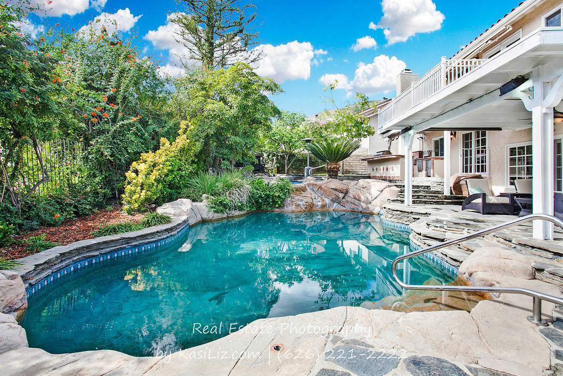 Real Estate Photography | 24516 Indian Hill Ln-West Hills | Kasi Liz The Real Estate Photographer
