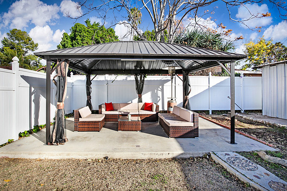 Real Estate Photography | 10916 Scoville Ave-Sunland 91040 | Kasi Liz The Real estate Photographer